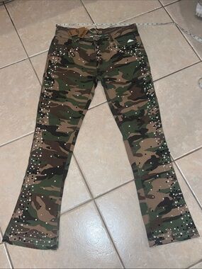 Men’s Camo Embellished Jeans - Green Camo
